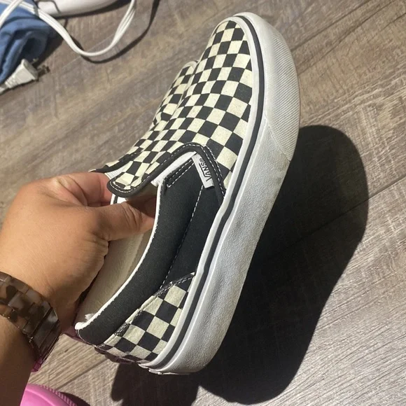 Vans - Picture 4 of 6